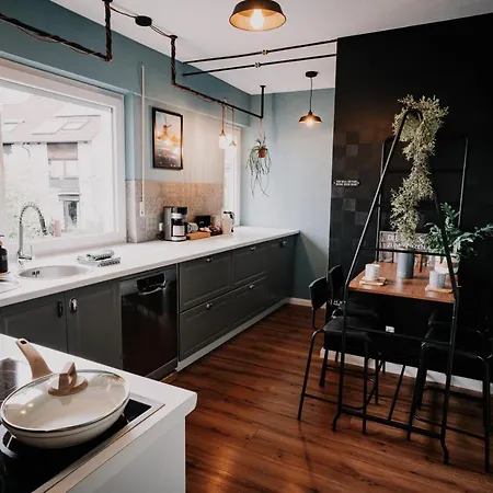 公寓 Soonwald Mit Garten & Hot Tube 施特龙贝格