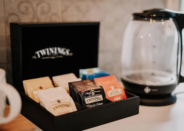 Soonwald Mit Garten & Hot Tube דירה סטרומברג